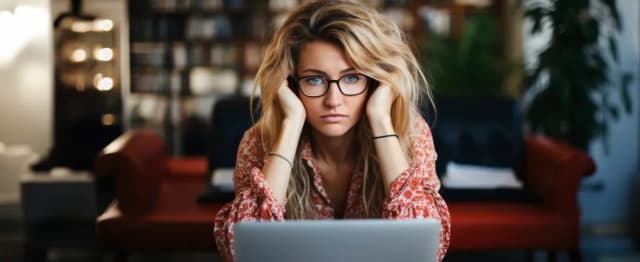 Przeciążenie psychiczne objawy: Jak je rozpoznać i co robić?