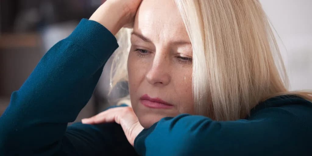 Depresja lękowa: zaskakujące objawy somatyczne, które musisz znać